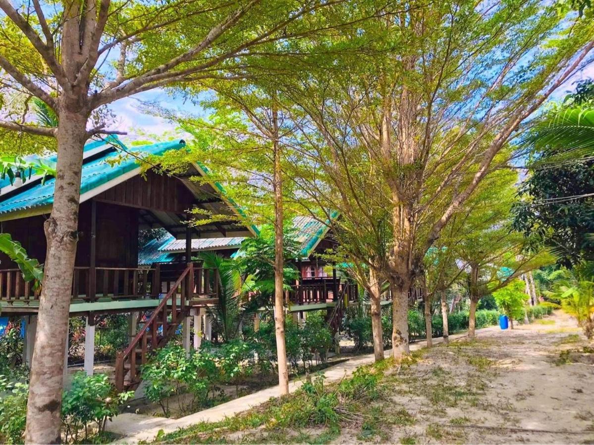 Rasta House,,Koh Phayam Hotel Exterior foto