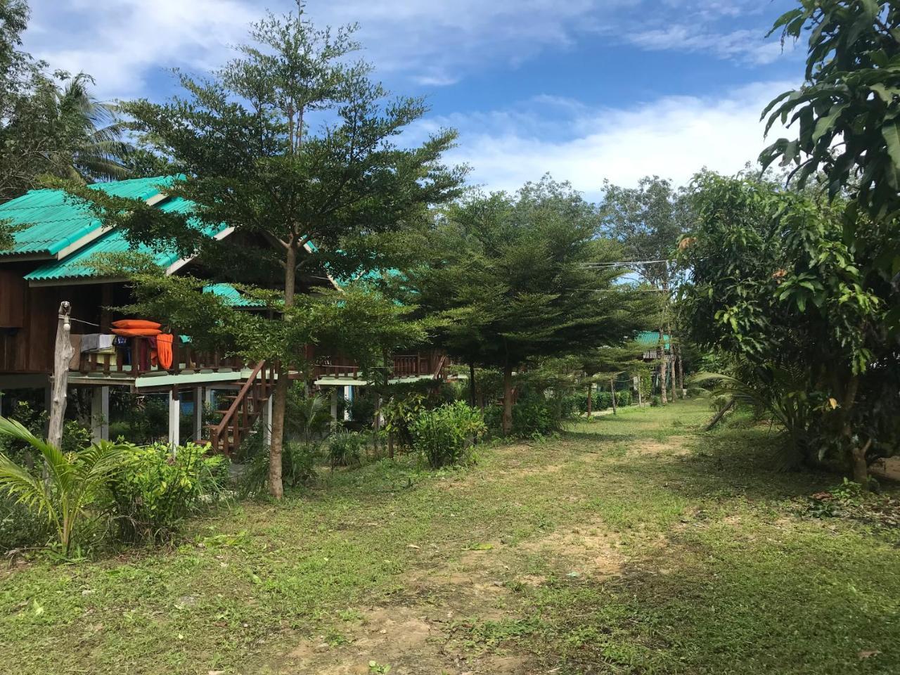 Rasta House,,Koh Phayam Hotel Exterior foto
