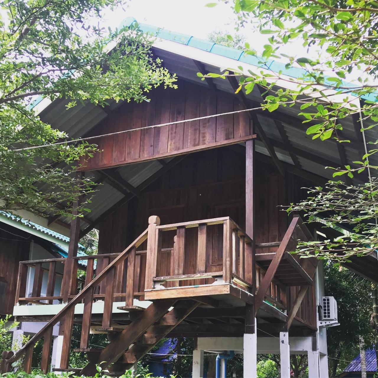Rasta House,,Koh Phayam Hotel Exterior foto